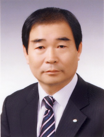 상임이사 최형진